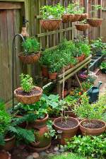 vertical container vegetable gardening